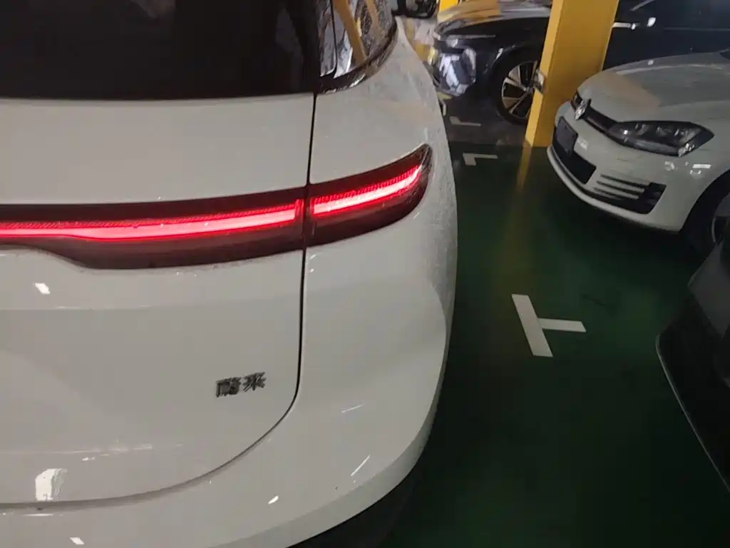 NIO ES6 — миниатюра 8