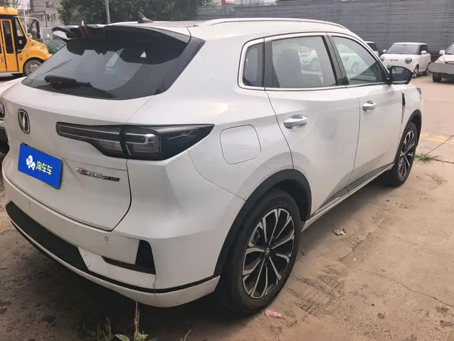 Changan CS55PLUS PHEV — миниатюра 3