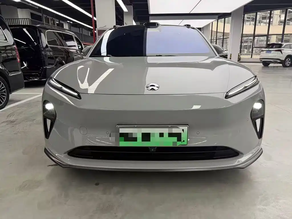 NIO ET5 — миниатюра 2