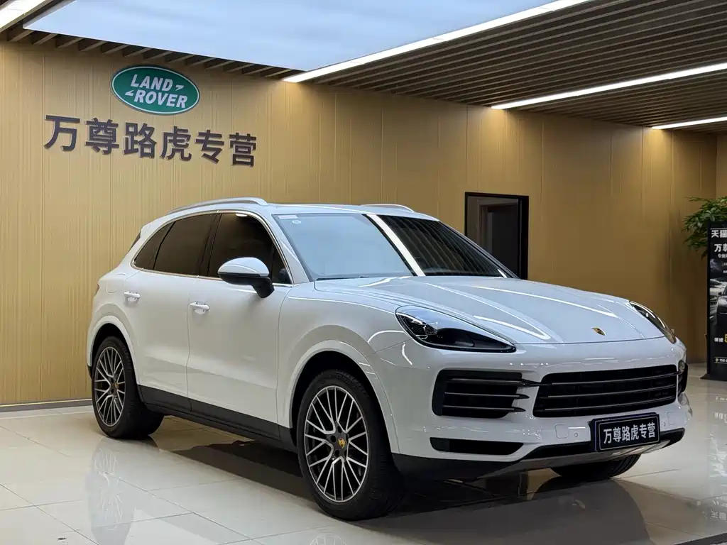 Porsche Cayenne — миниатюра 3