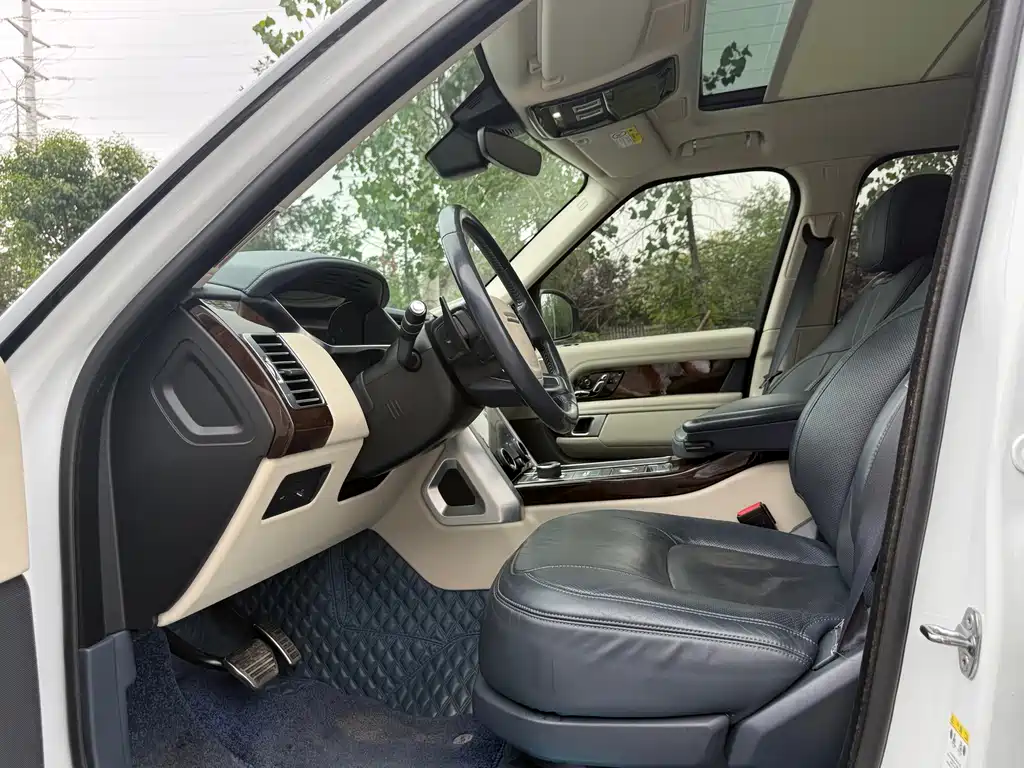 Land Rover Range Rover — миниатюра 11