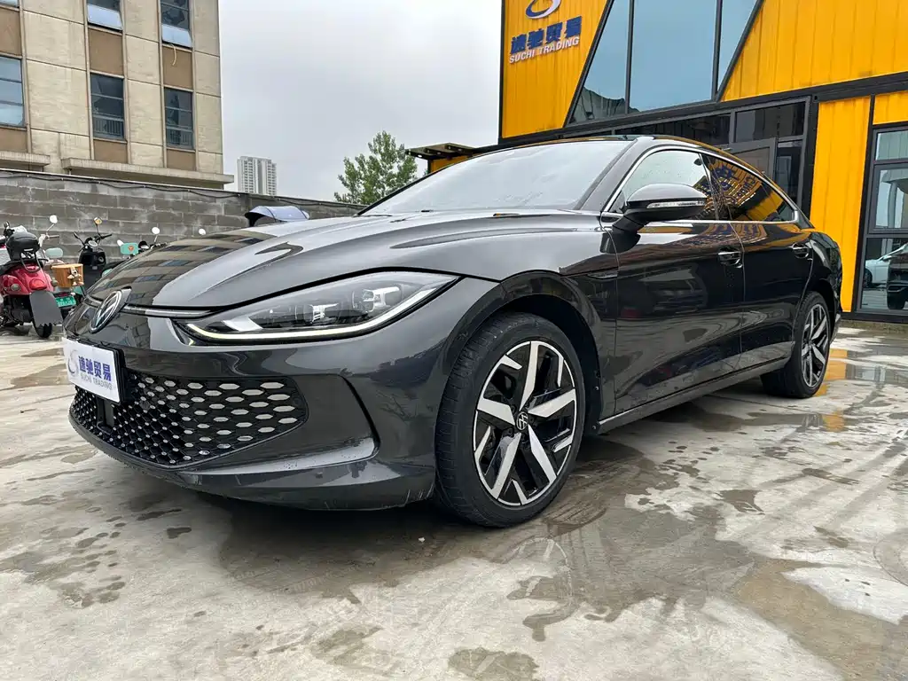 Купить Volkswagen Lamando