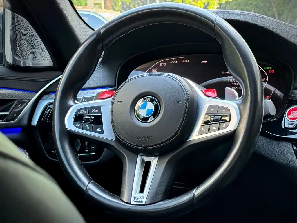 BMW 5 Series (Import) — миниатюра 18