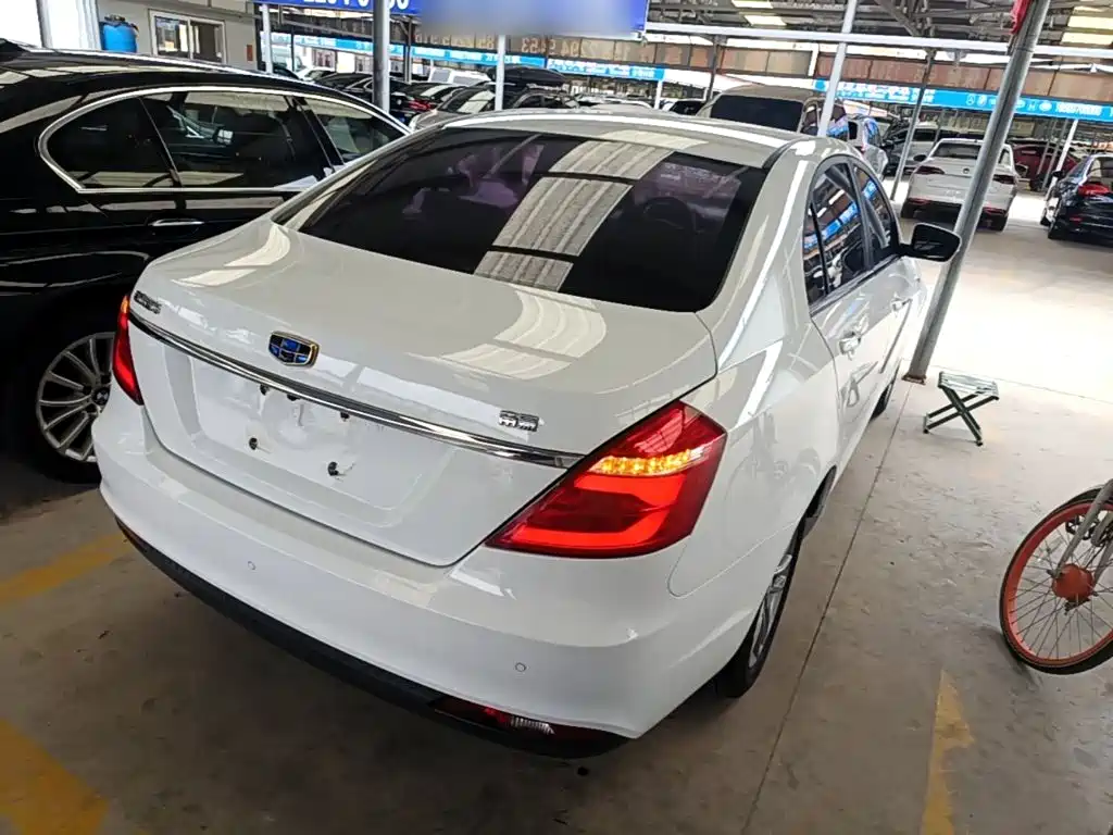 Geely Emgrand 2017 1.5L MT