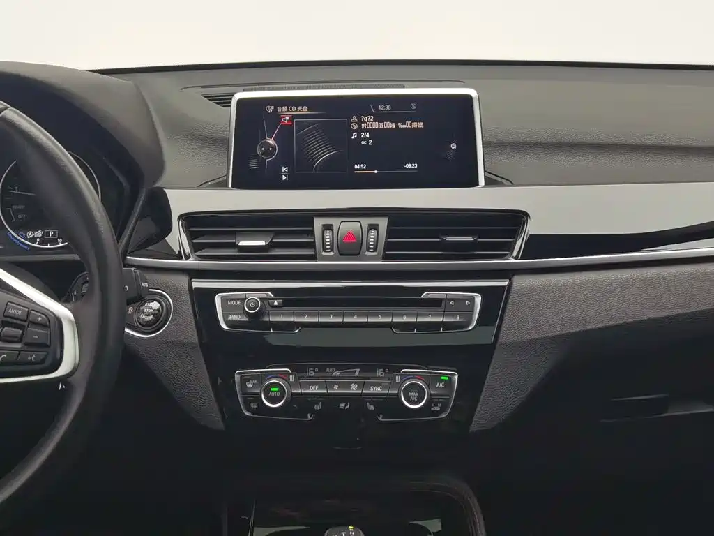BMW X1 — миниатюра 12