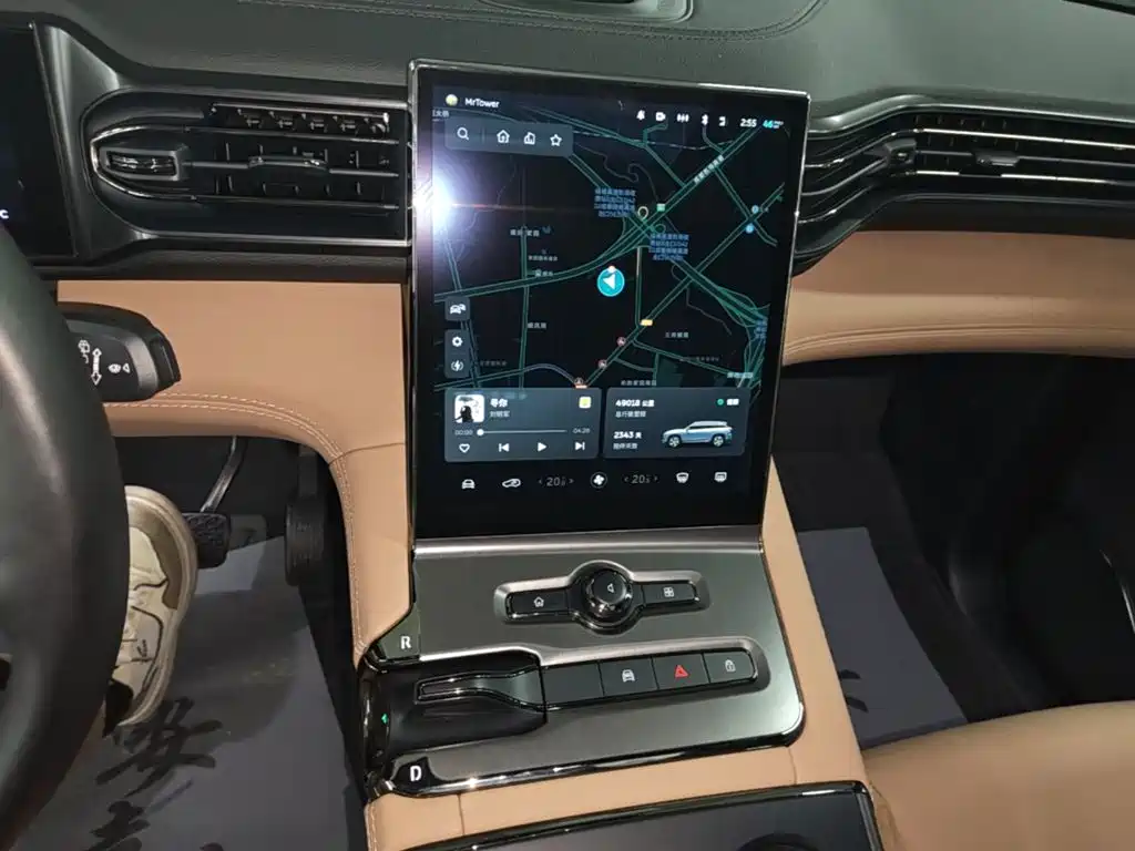 NIO ES6 — миниатюра 13