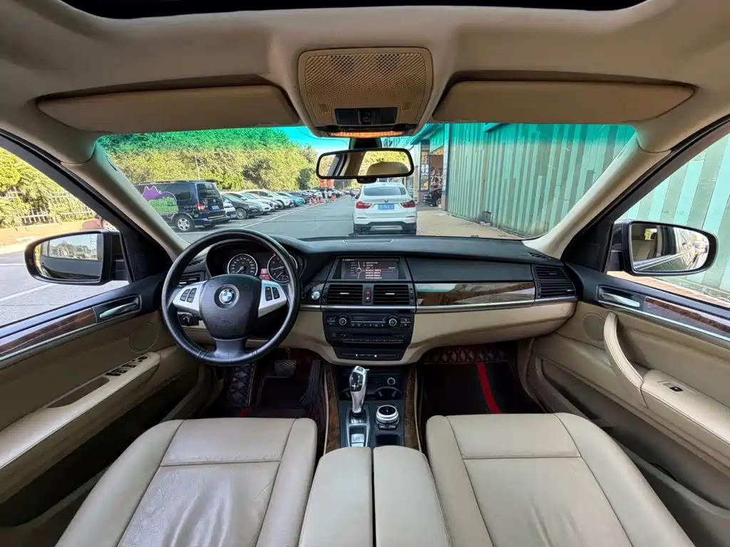 BMW X5 (Import) — миниатюра 4