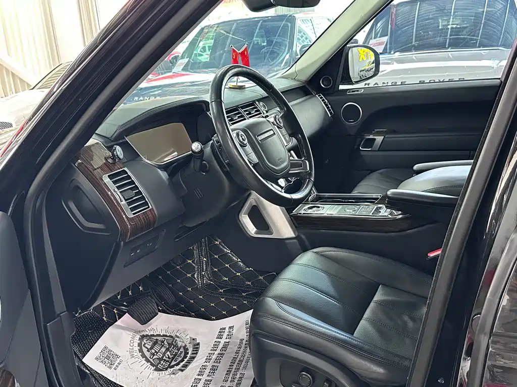 Land Rover Range Rover 2017 3.0 SC V6 Vogue Long Wheelbase