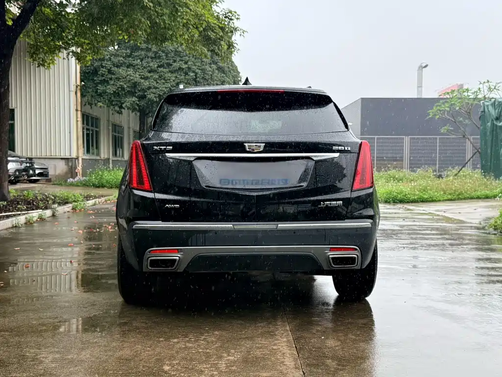 Cadillac XT5 — миниатюра 5