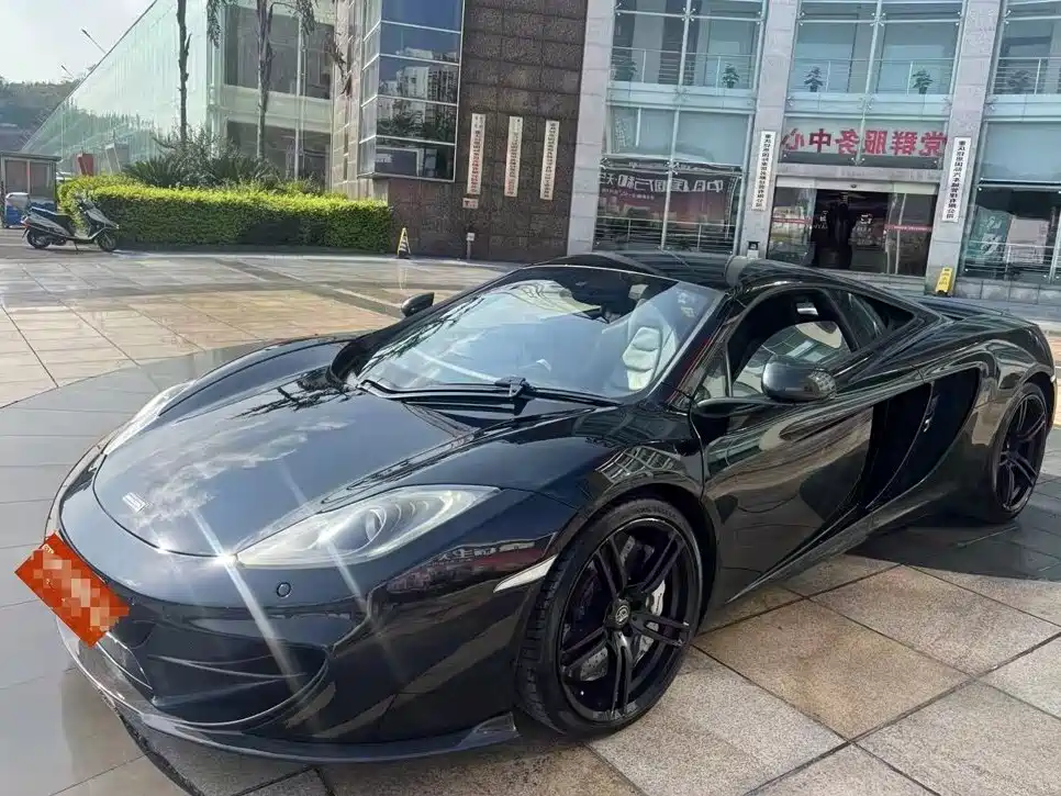 McLaren 12C