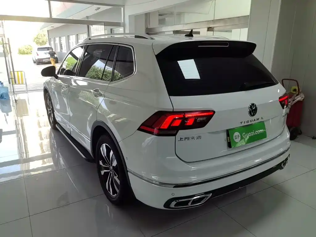 Volkswagen Tiguan L — миниатюра 5
