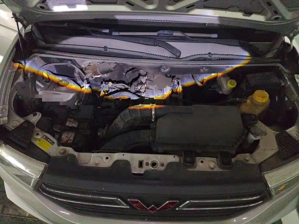 Wuling Hongguang V — миниатюра 11