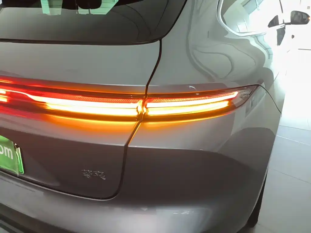 NIO ET5T — миниатюра 8