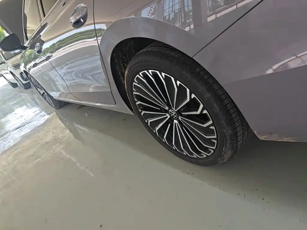 Volkswagen Passat — миниатюра 22