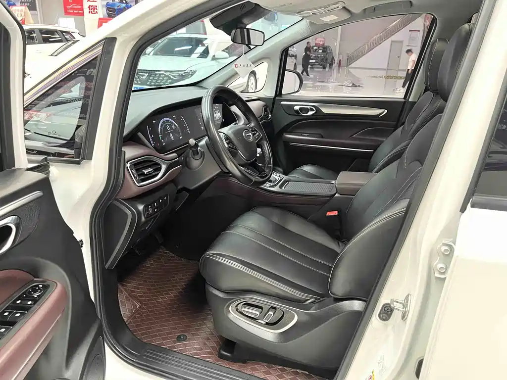 GAC M6 2021 PRO 270T AT Premium