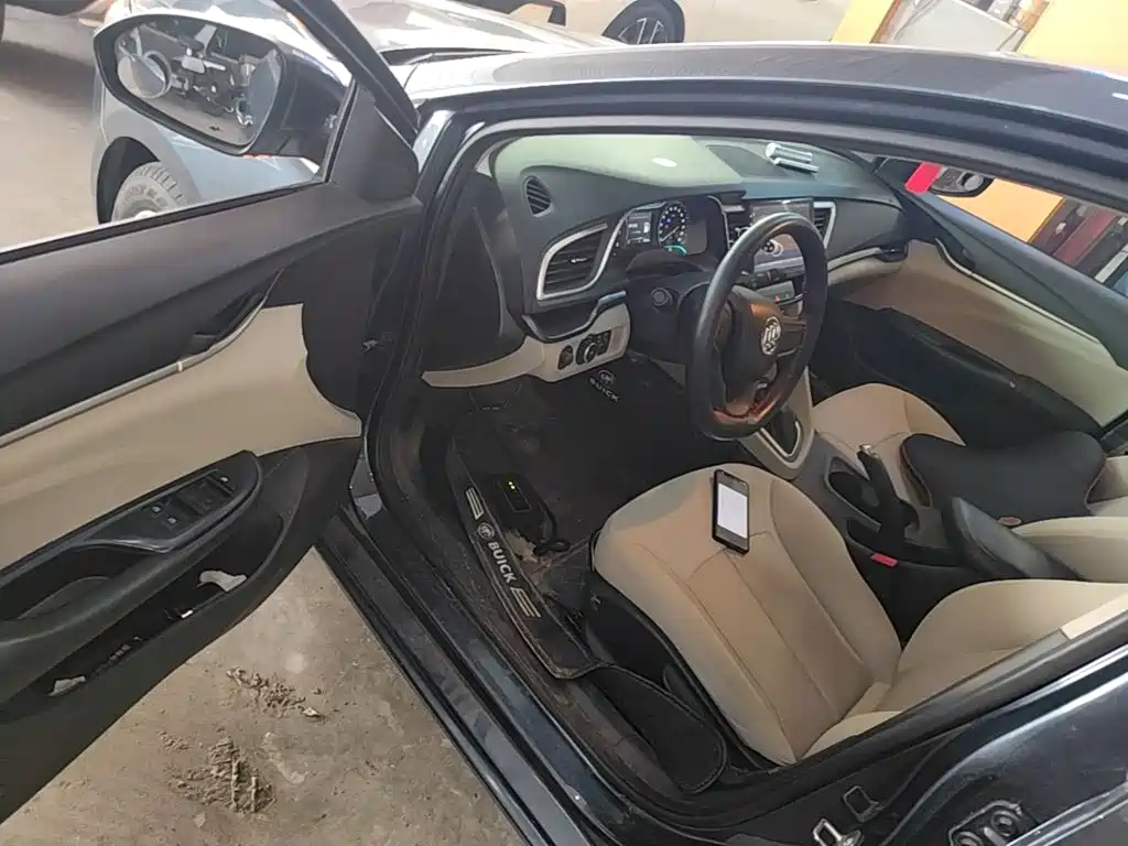 Buick Excelle — миниатюра 16