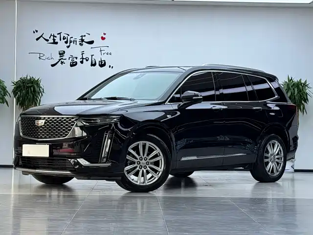 Cadillac XT6