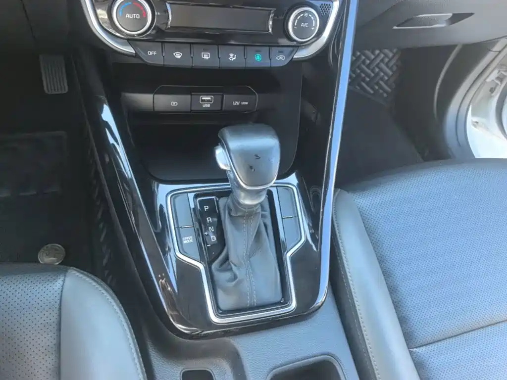 Kia Sportage — миниатюра 14