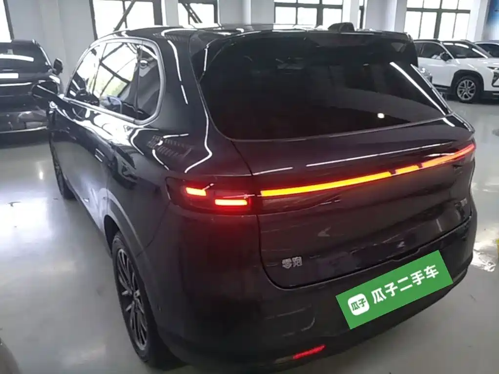 Leapmotor Leapmotor B10 — миниатюра 5