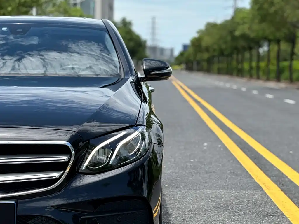 Mercedes-Benz E-Class E 2019 E 200 L Sport