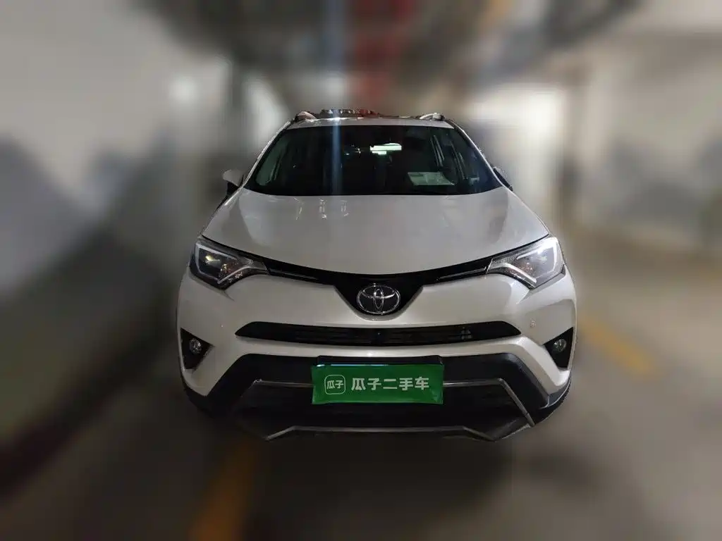 Toyota RAV4 — миниатюра 24