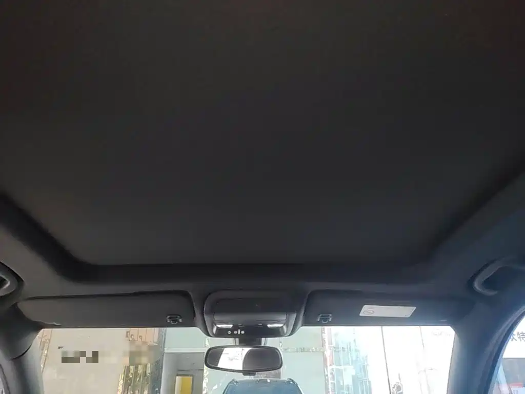 Cadillac XT4 — миниатюра 18