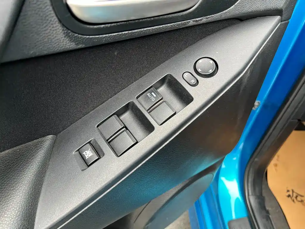 Mazda 3 Xingcheng — миниатюра 7