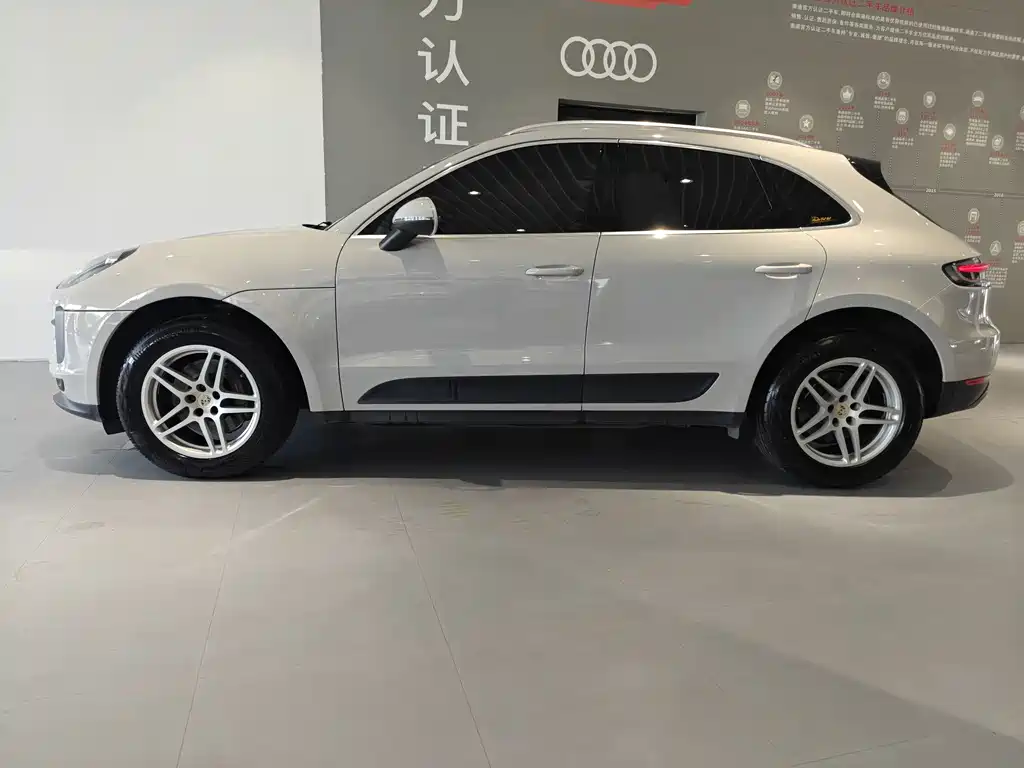 Porsche Macan 2018 Macan 2.0T