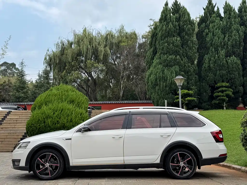 Skoda Octavia — миниатюра 8