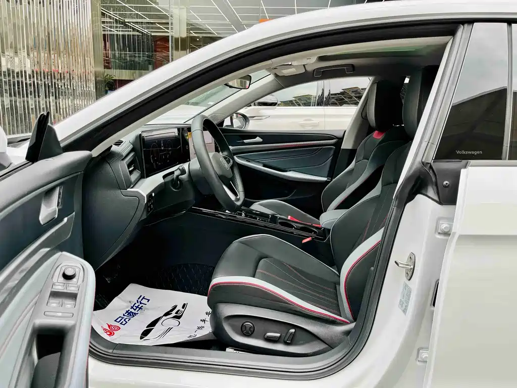 Volkswagen Lamando — миниатюра 5