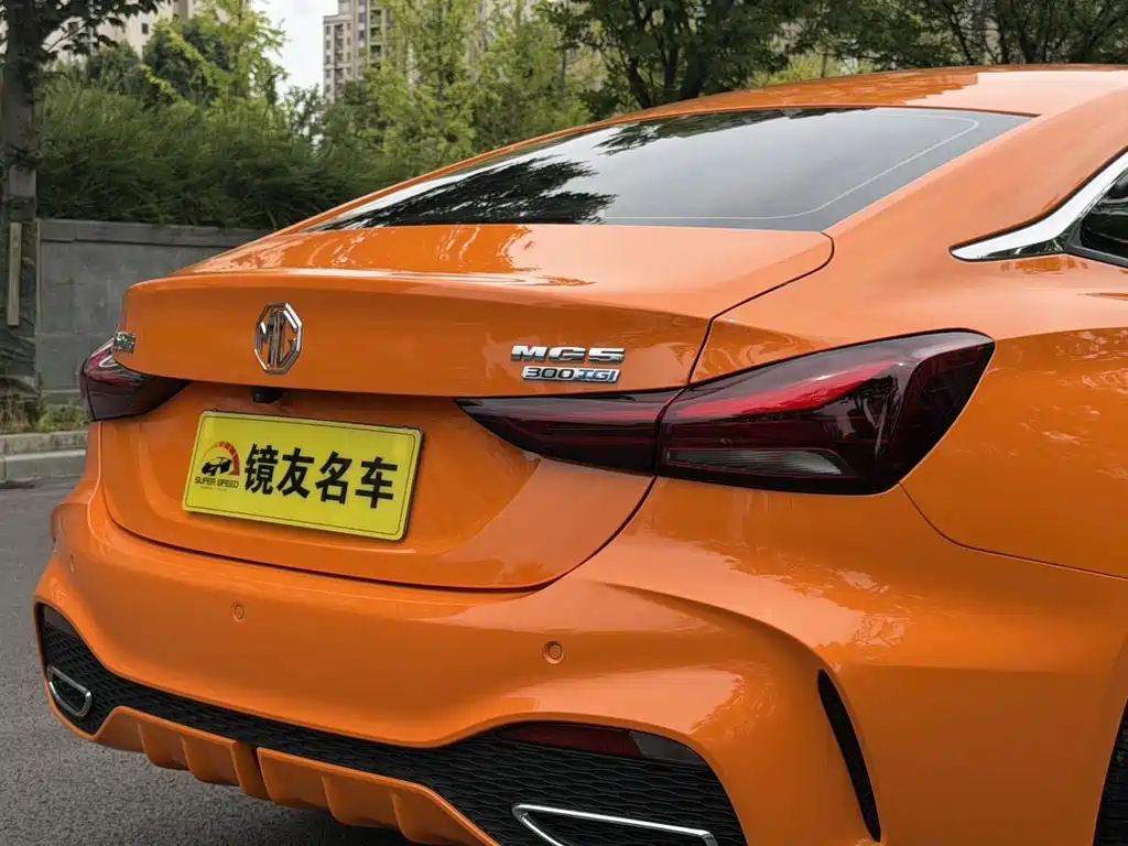 MG MG5 — миниатюра 10