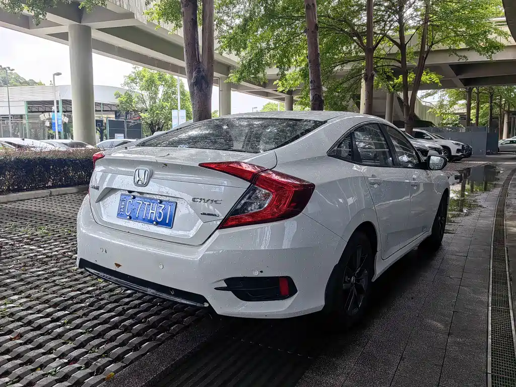 Honda Civic — миниатюра 5