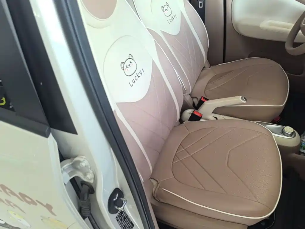 Wuling MINIEV — миниатюра 25