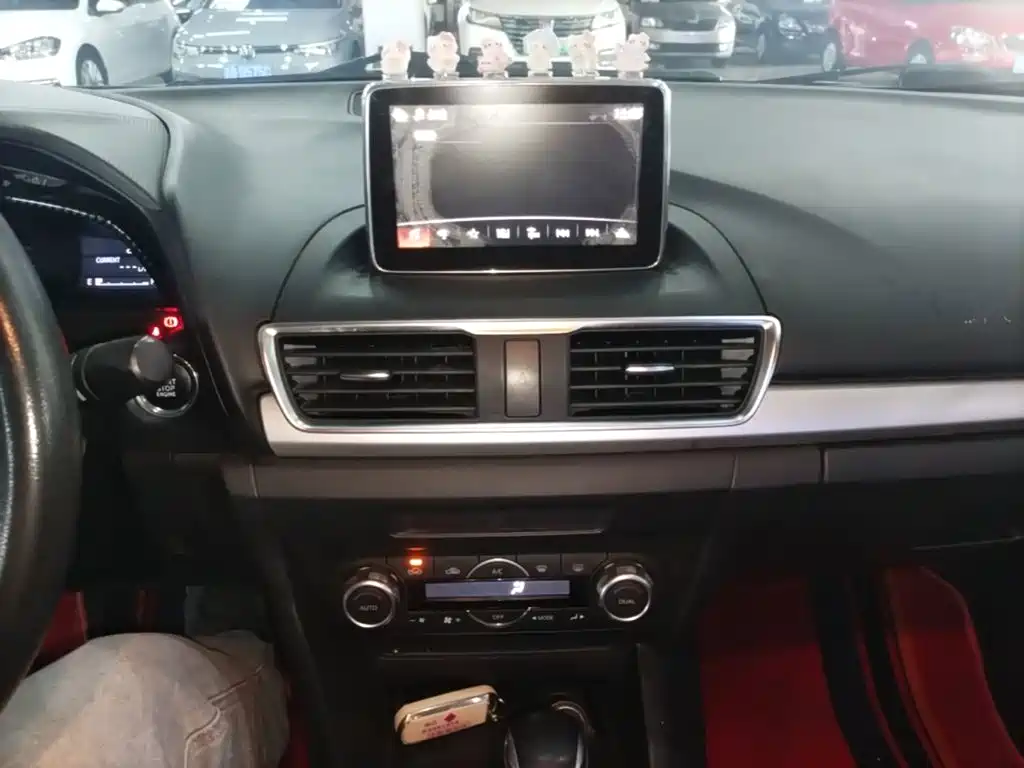 Mazda 3 Axela — миниатюра 9