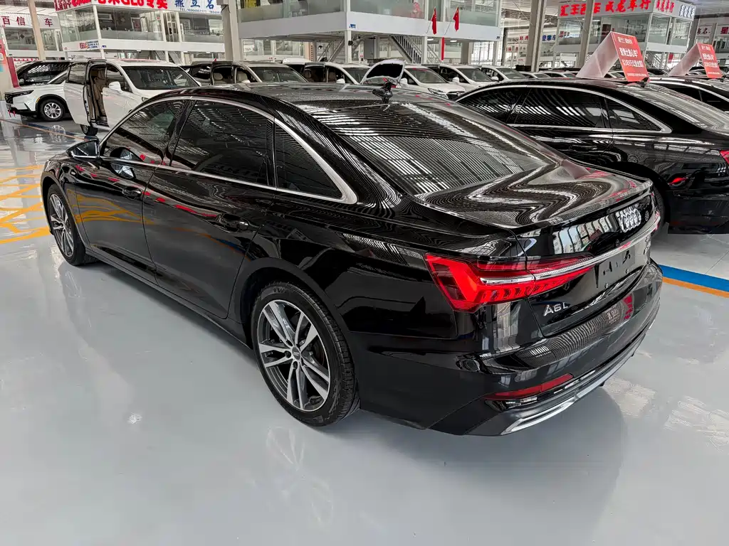 Audi A6L 2021 40 TFSI Luxury