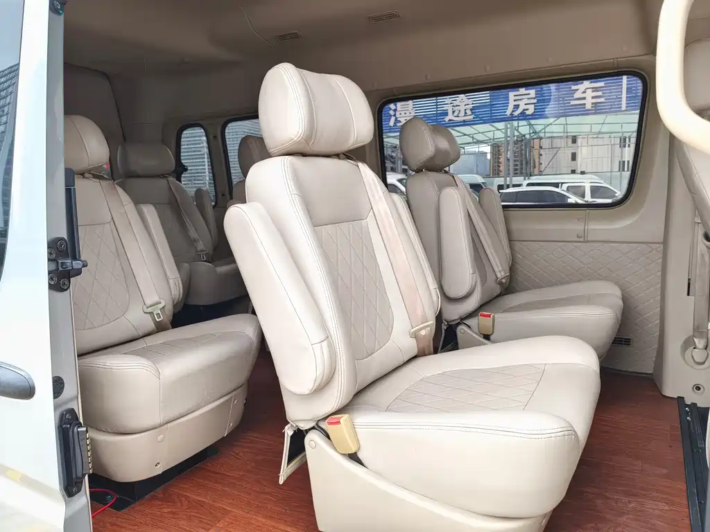 Foton Tuyano — миниатюра 10