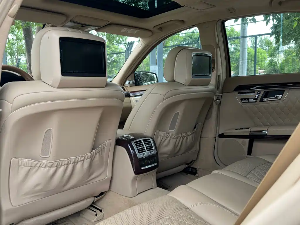 Mercedes-Benz S-Class AMG — миниатюра 17