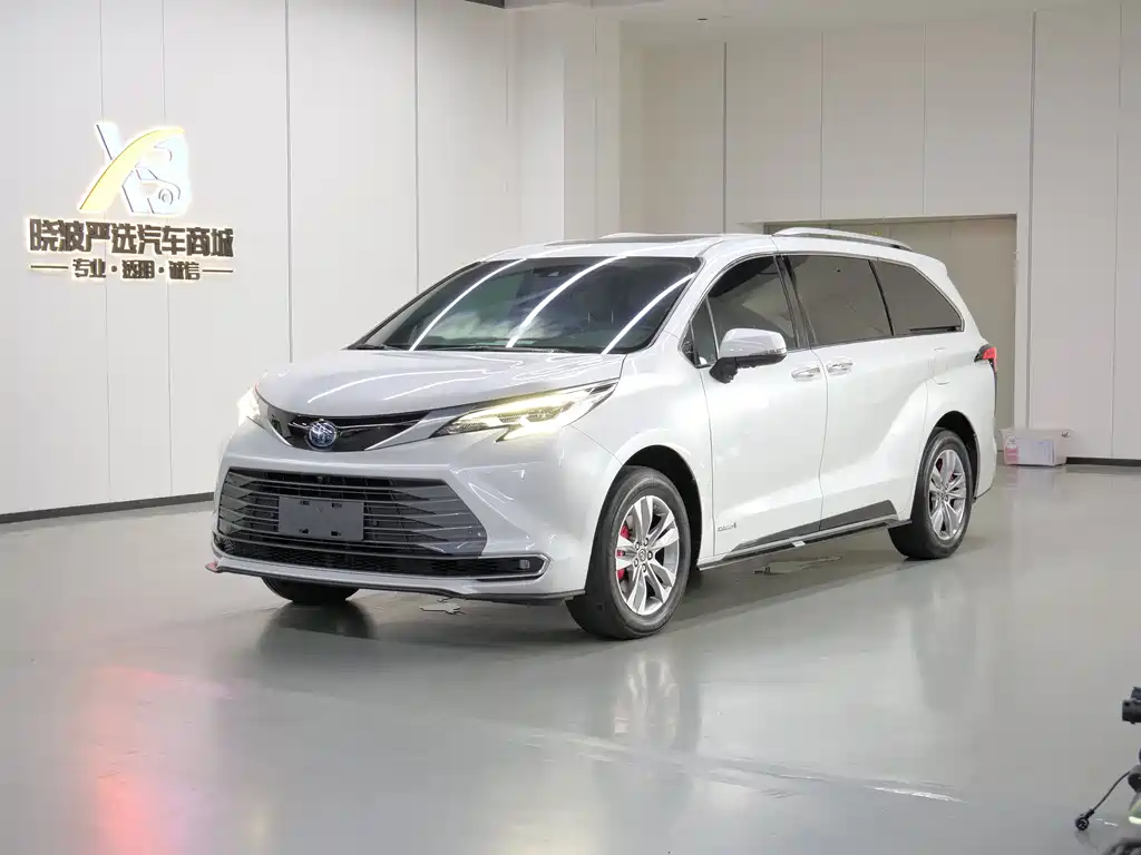 Toyota Sienna 2022