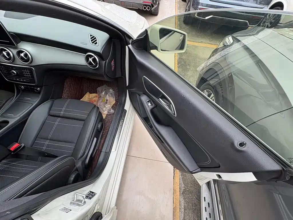 Mercedes-Benz CLA (Import) — миниатюра 13