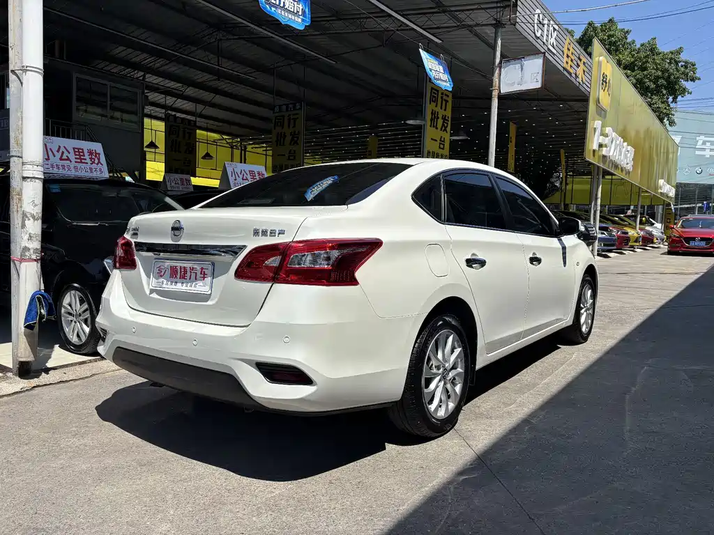 Nissan Sylphy — миниатюра 12
