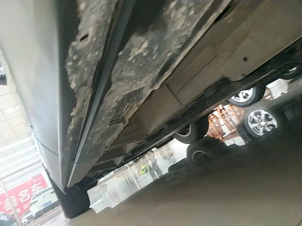 Chevrolet Equinox — миниатюра 22