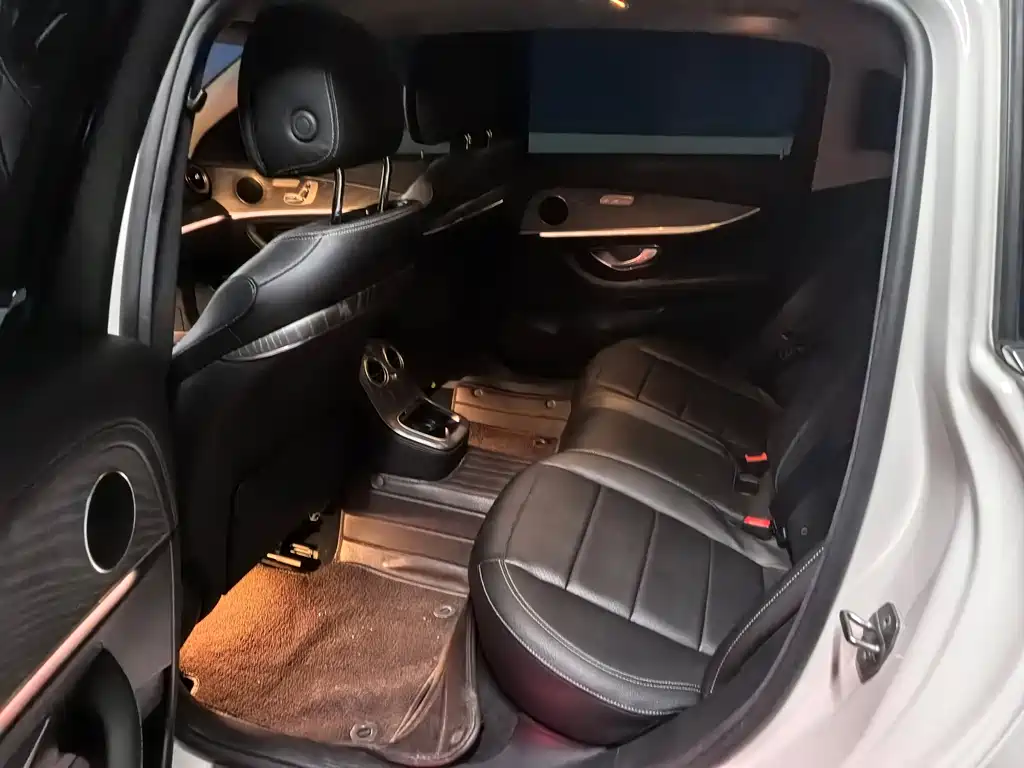Mercedes-Benz E-Class E 2022 E 350 e L Sport