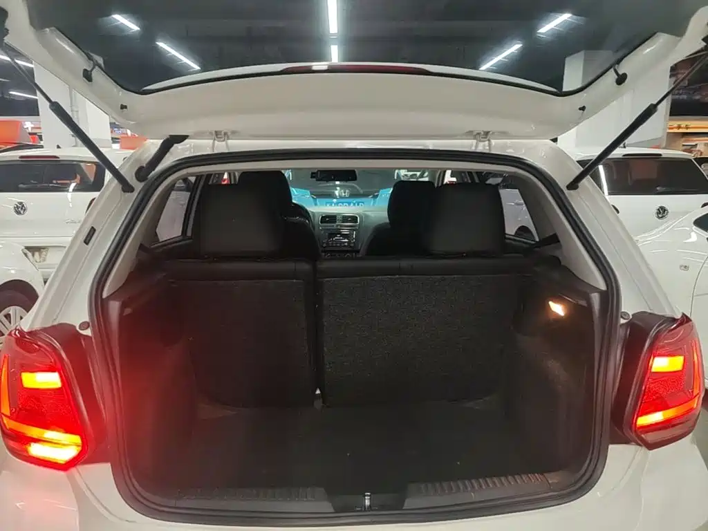 Volkswagen Polo — миниатюра 19