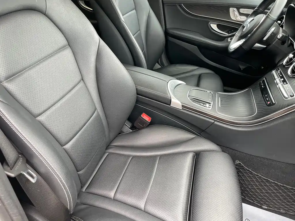 Mercedes-Benz C-Class — миниатюра 17