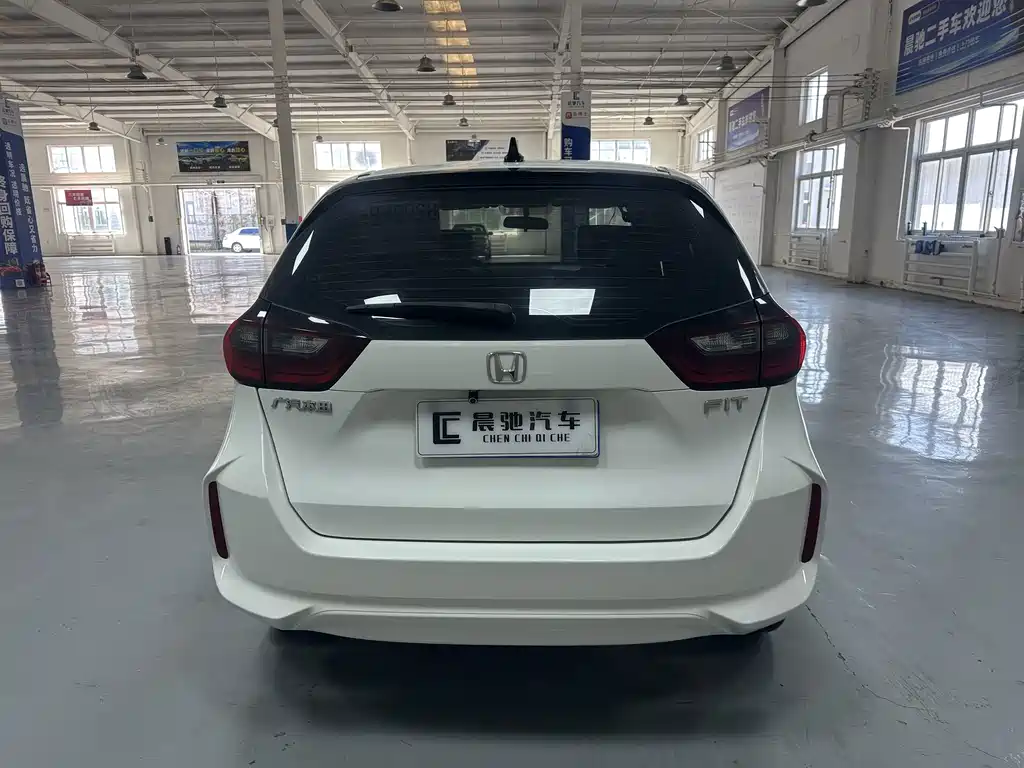 Honda Fit — миниатюра 5