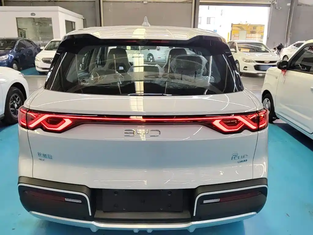 BYD Yuan UP — миниатюра 6