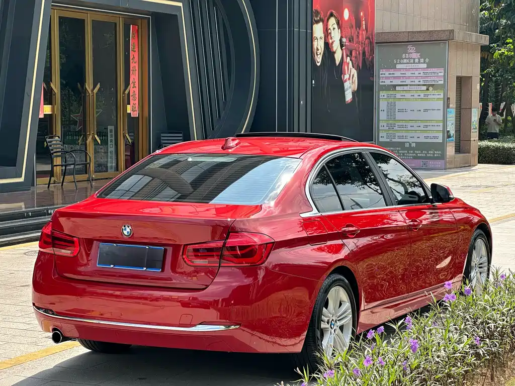 BMW 3 Series — миниатюра 12
