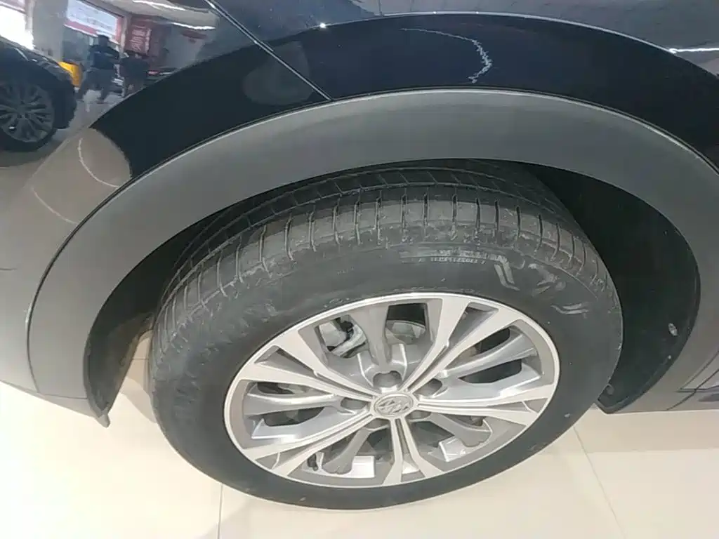 Buick Envision Plus — миниатюра 23
