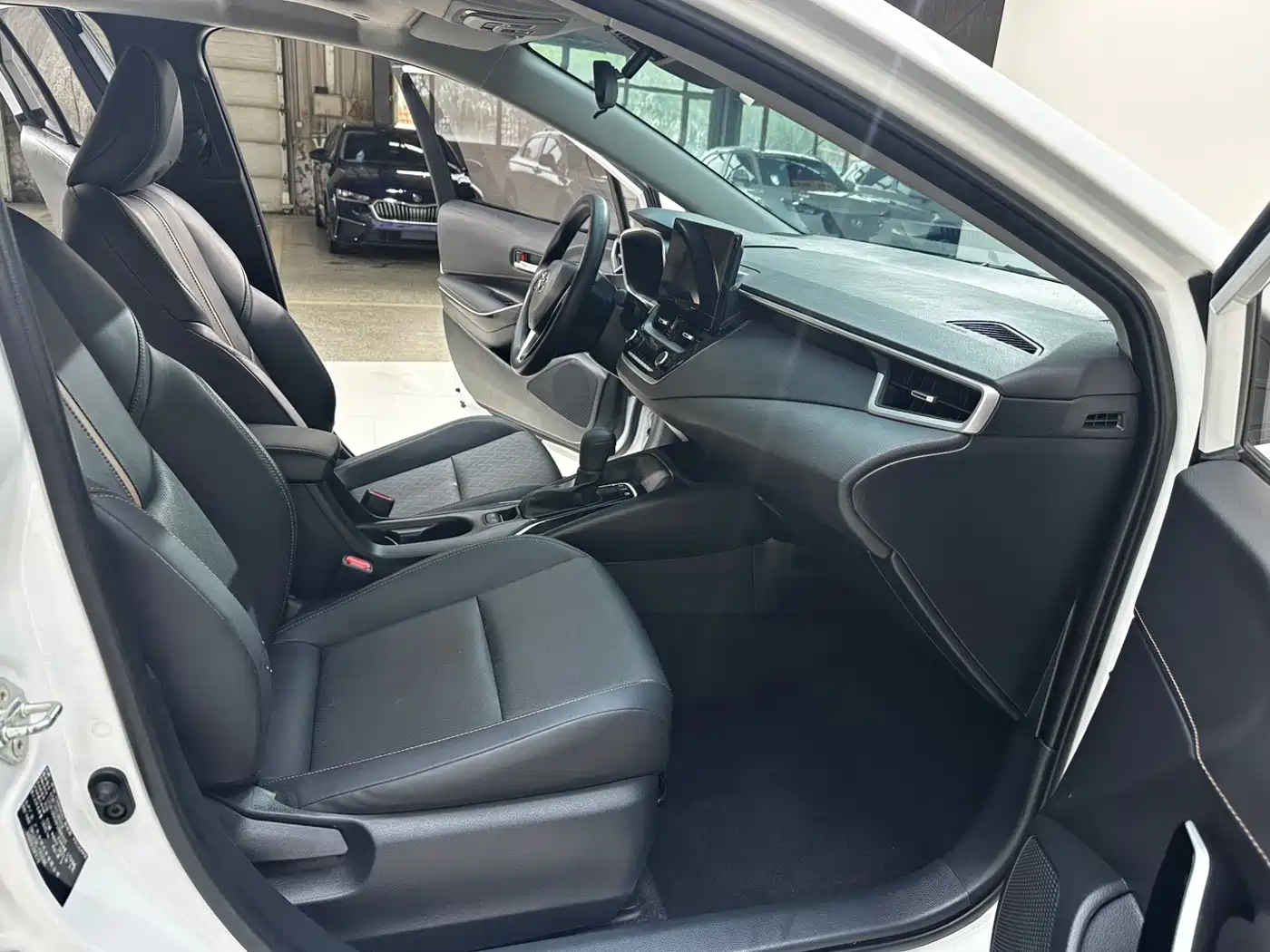 Toyota Lei Ling id 4514238 из Китая 11