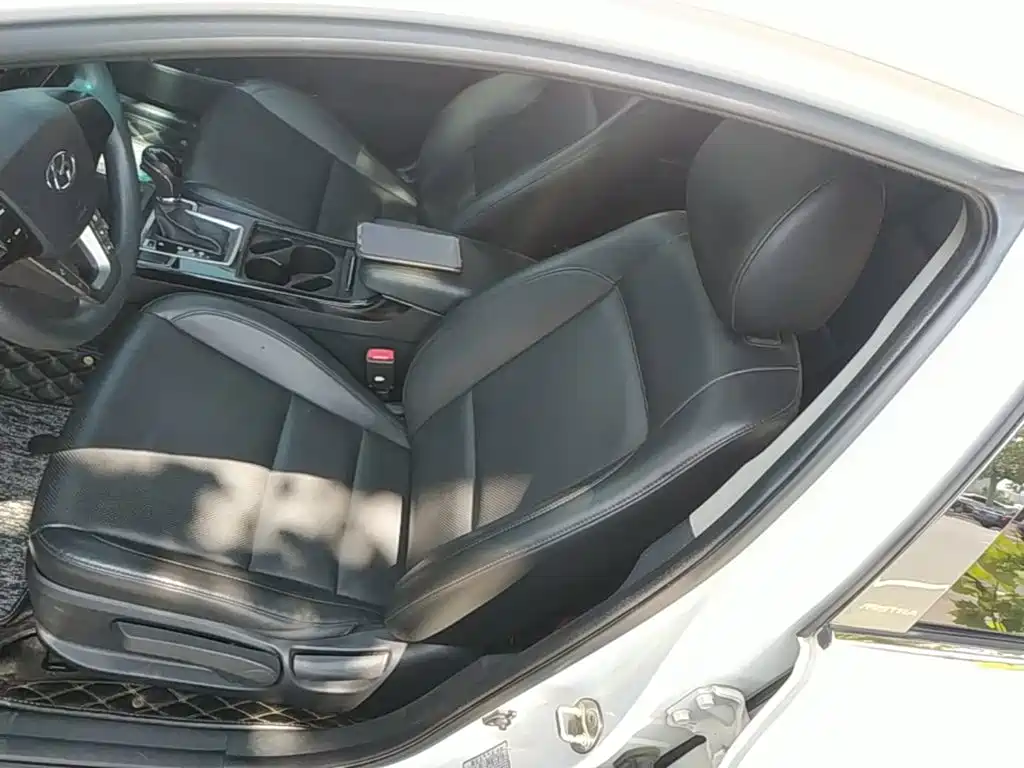 Hyundai Mistra — миниатюра 15